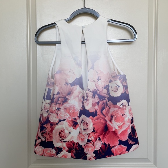 AS NEW! Finders Keepers Pink/White Ombré Rose Top - Picture 2 of 6